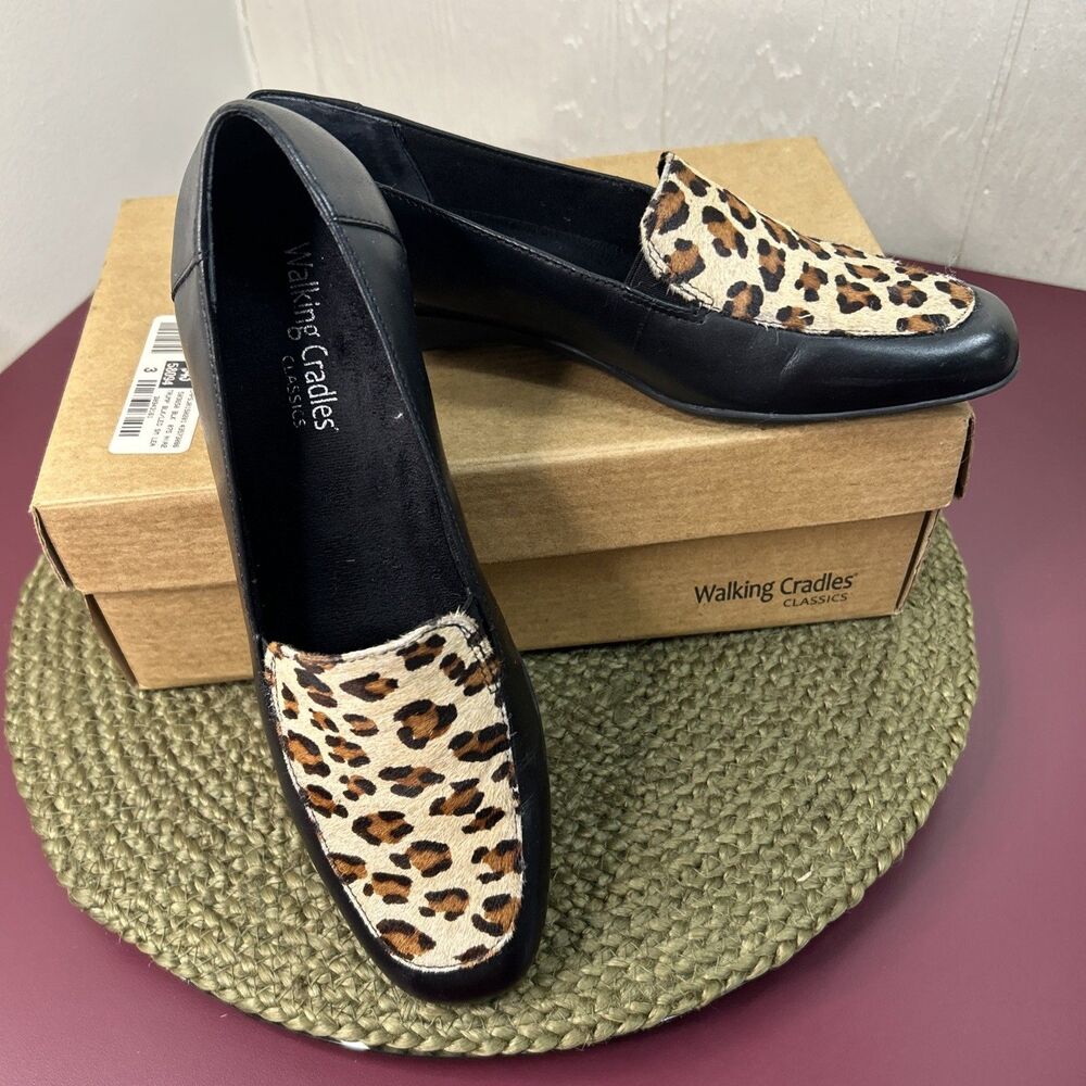 Walking Cradles Women's 7.5 Black Leopard Print Slip On Loafers Comfort Shoes